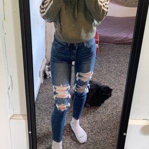 AE High Rise Jeggings - Size 2 SHORT